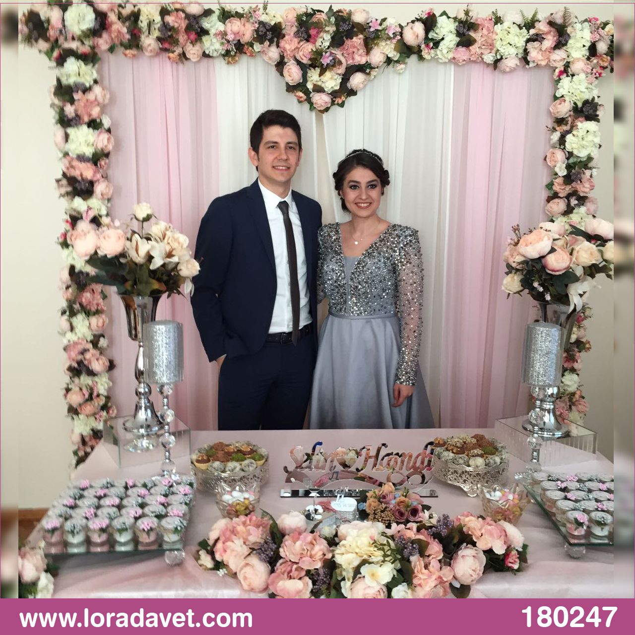 Lora Davet - Lora Davet Mağazamız